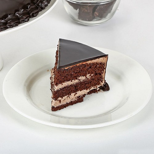 Rich Velvety Chocolate Cake Delivery in Faridabad