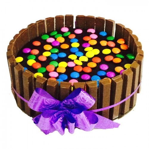 Kit Kat Chocolate Cake Delivery in Faridabad
