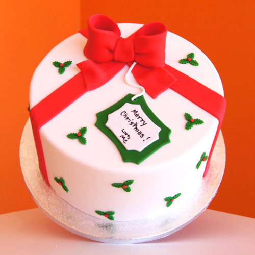 Christmas Gift Theme Fondant Cake Delivery in Faridabad