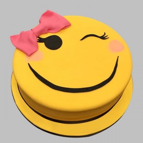 Adorable Smiley Fondant Cake Delivery in Faridabad