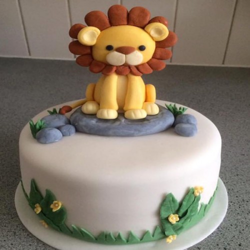 Baby Shower Lion Fondant Cake Delivery in Faridabad