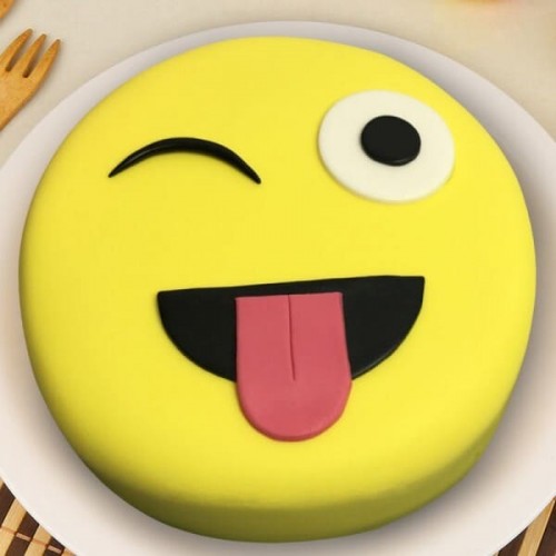 Crazy Face Smiley Fondant Cake Delivery in Faridabad