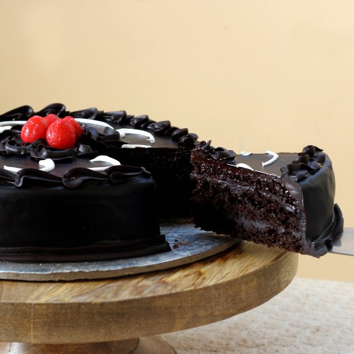 Chocolate Truffle Cake Delivery in Faridabad