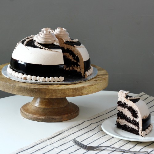 Special Chocolate Cream Cake Delivery in Faridabad