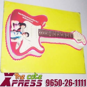 Guitar Shape Cake