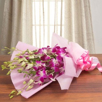 Bouquet of 6 Purple Orchids