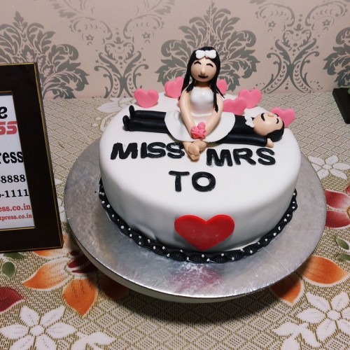 Miss to Mrs Theme Fondant Cake Delivery in Faridabad