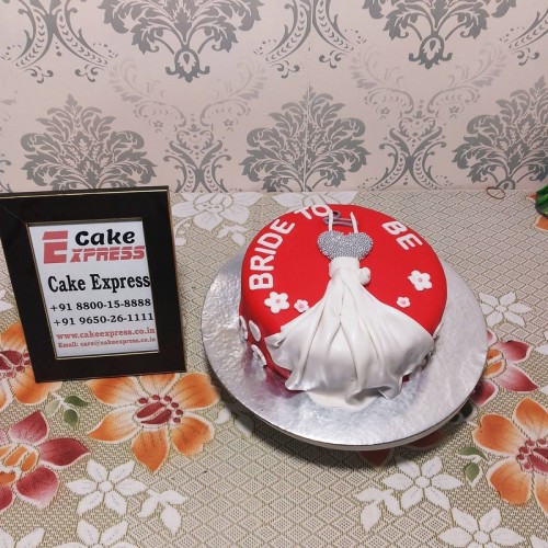 Bride to Be Theme Fondant Cake Delivery in Faridabad