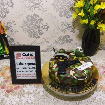 Military Theme Fondant Cake