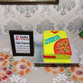 Maggi Fondant Cake
