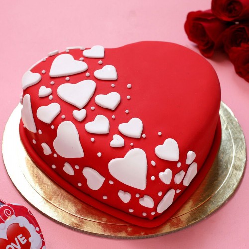 Special Hearts Truffle Fondant Cake in Faridabad