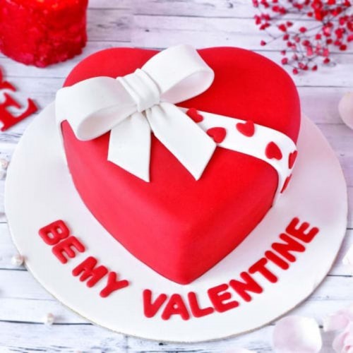 Valentine Heart Gift Fondant Cake in Faridabad