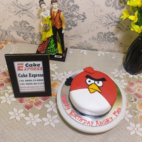 Addictive Angry Bird Fondant Cake Delivery in Faridabad
