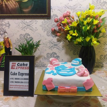 Square Shape Baby Shower Fondant Cake