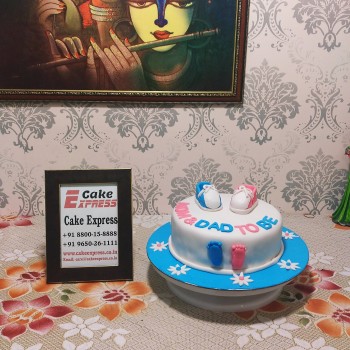 Mom and Dad to Be Fondant Cake