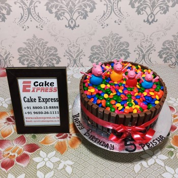 Peppa Pig Chocolate Gems Cake