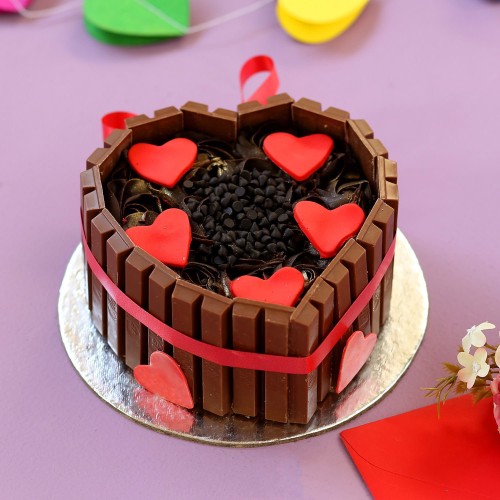 Heart Shaped KitKat Cake Delivery in Faridabad