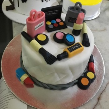 Custom Makeup Fondant Cake Custom Makeup Fondant Cake