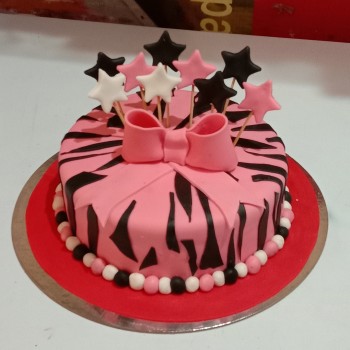 16th Birthday Fondant Cake 16th Birthday Fondant Cake