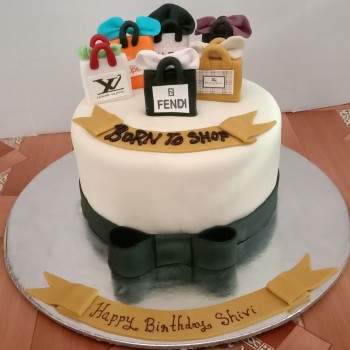 Born to Shop Designer Cake Born to Shop Designer Cake