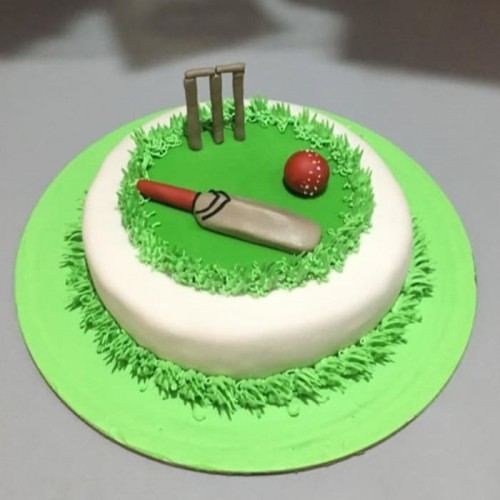 Cricket Pitch Fondant Cake Delivery in Faridabad