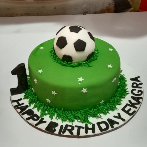 Soccer Theme Birthday Cake Delivery in Faridabad